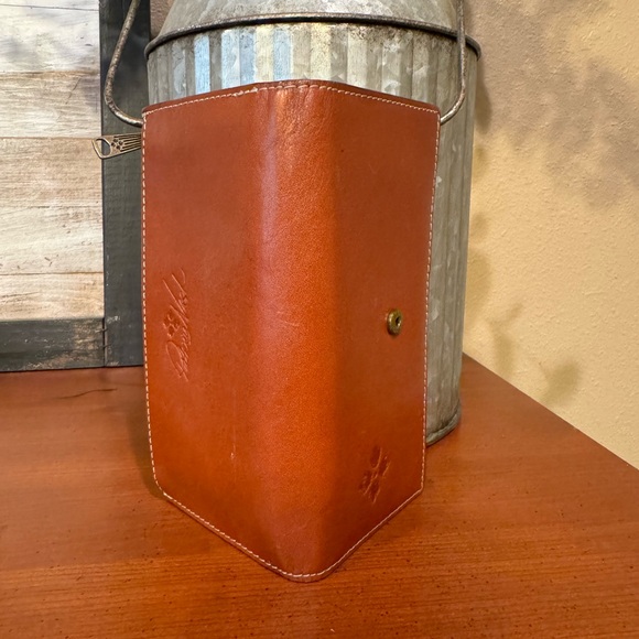 Patricia Nash wallet - Picture 5 of 6